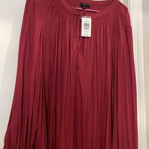 Torrid size 2 peasant blouse